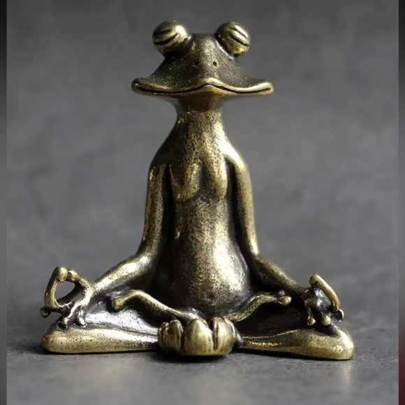 Anthropologie Accessories - Yoga Frog Meditative Frog Figurine in Bronze Finish